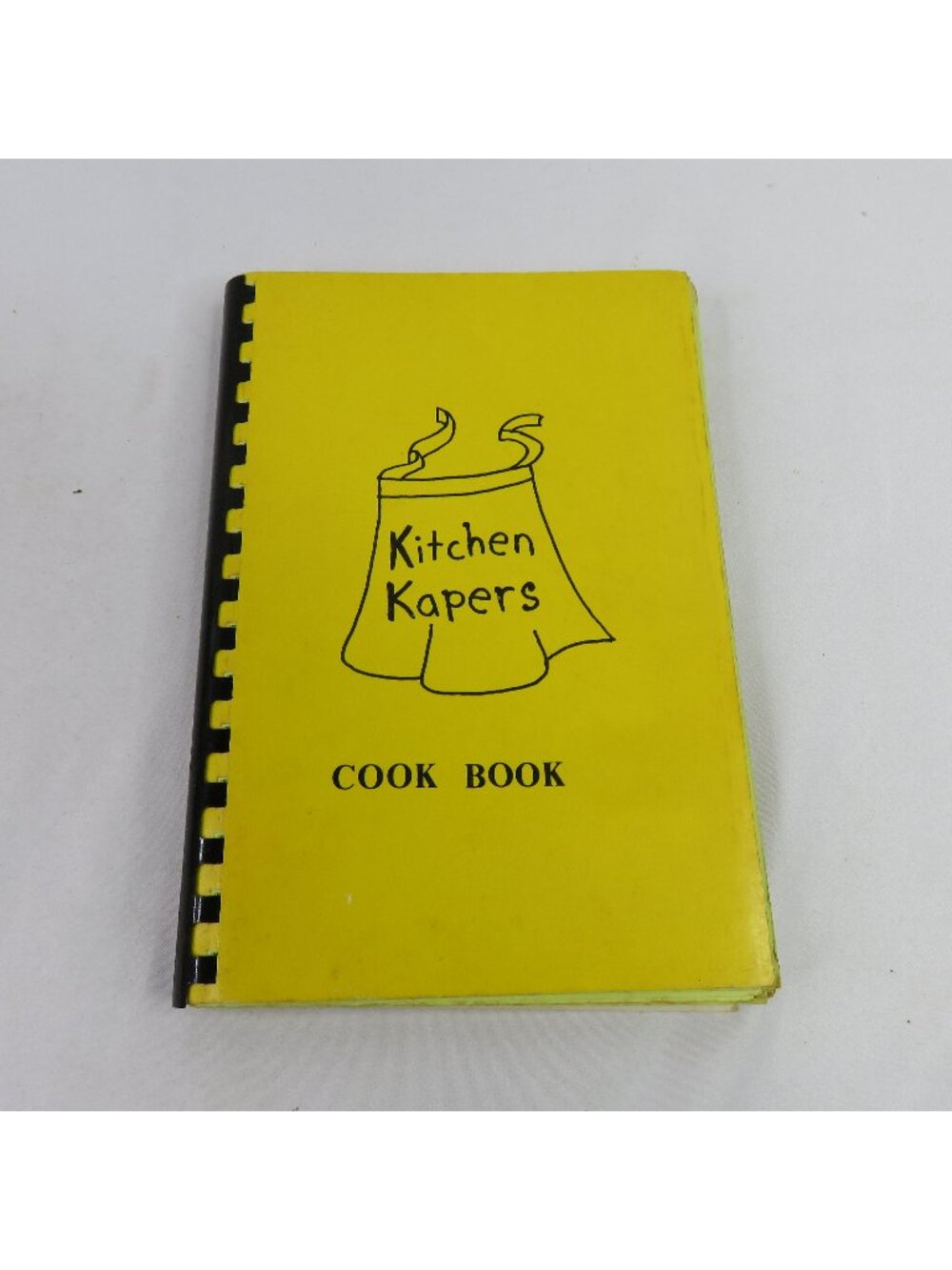 Kitchen Kapers Cook Book 1974 Cora Baker Aide Service of Scripps Clinic Cookbook